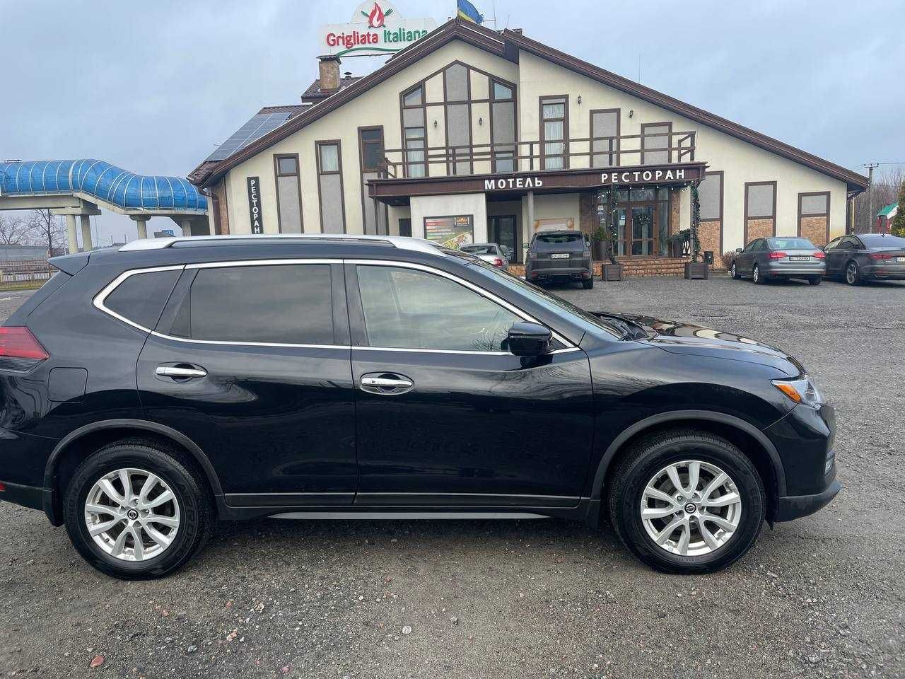 Nissan Rogue SV 2018