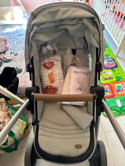 Carrinho Chicco best friend trio com alcofa e ovo