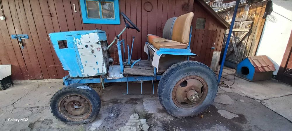 саморобний трактор + причіп/ на ходу по ціні брухту