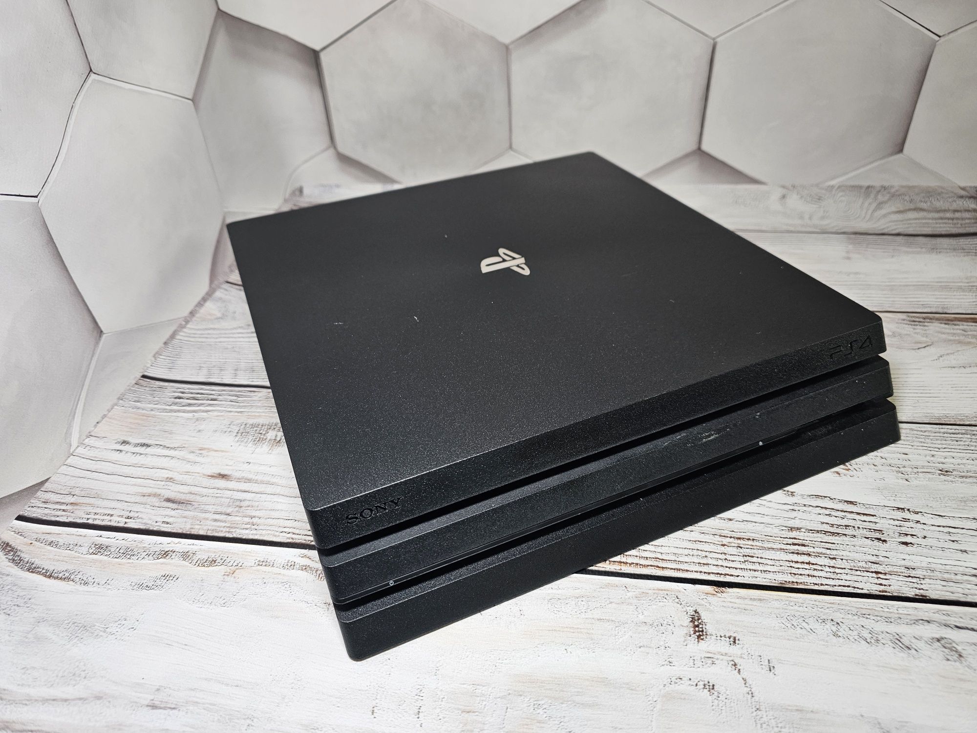 PlayStation 4 PRO 1TB + Гарантия (PS4)