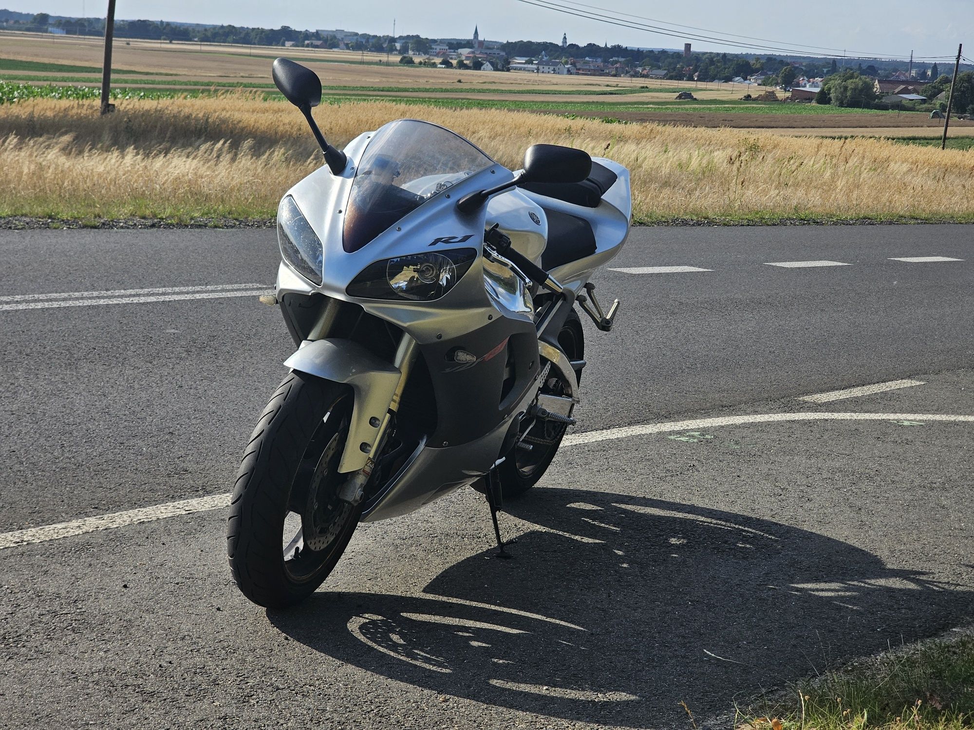 Yamaha yzf 1000 r1 rn01/rn04