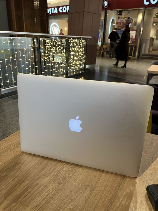 MacBook Pro 15" Retina Mid 2014 i7 16GB RAM 256GB SSD (A1398) Zadbany