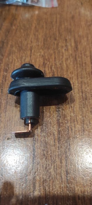 Кінцевик відкривання дверей