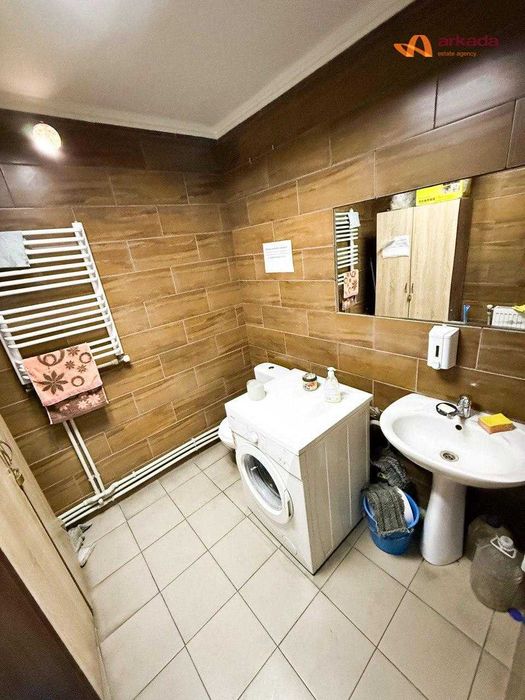 Виробничо – складське приміщення з офісом в м. Калуш.