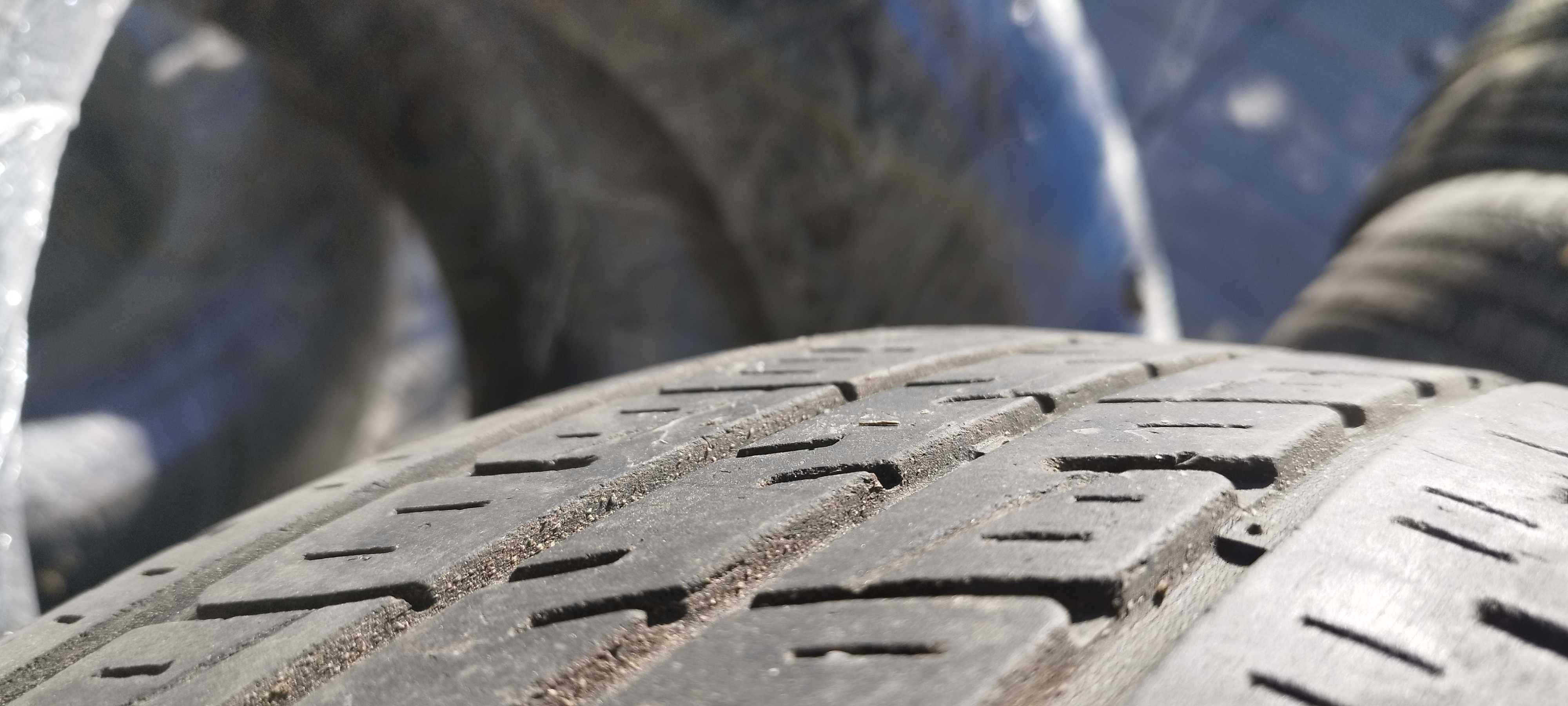 Резина KUMHO 235/60 R18 літня