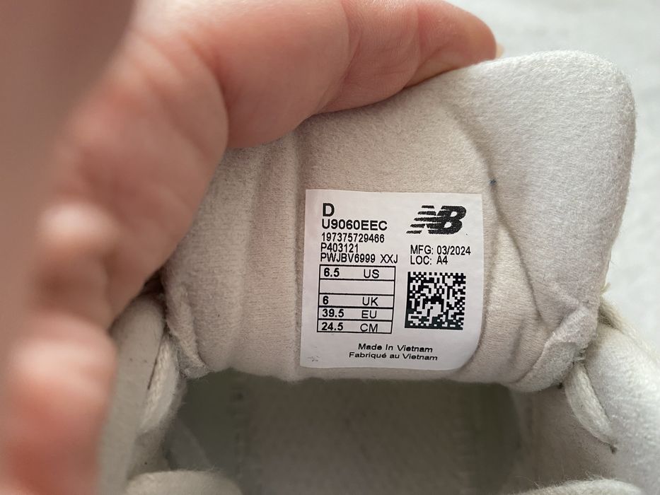 Продам кроссовки  New balance