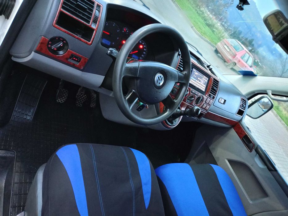 Volkswagen Transporter T5 niski przebieg 176 tyś km, klima