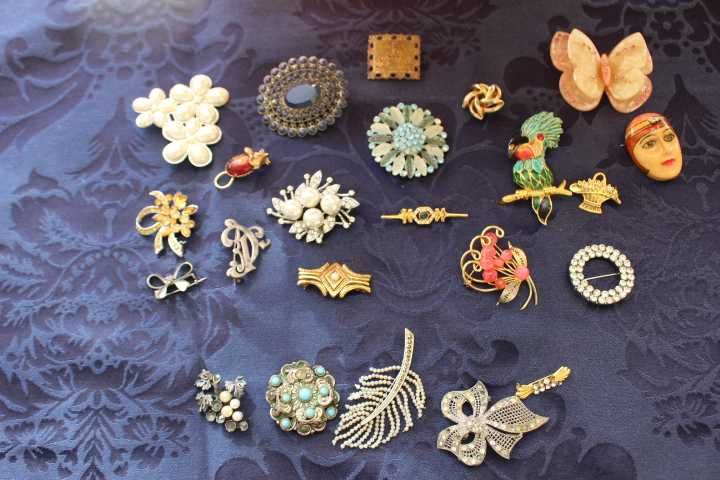 Antigas pregadeiras . Cada 5€