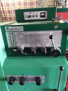 Продам токарний станок 16к20 1м 40см.16к20 1м.