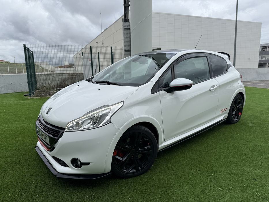 Peugeot 208 GTI full extras 200HP Aceito retomas