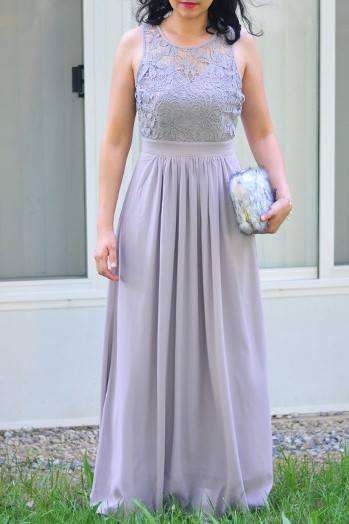 vestido comprido de chiffon e croche com abertura nas costas