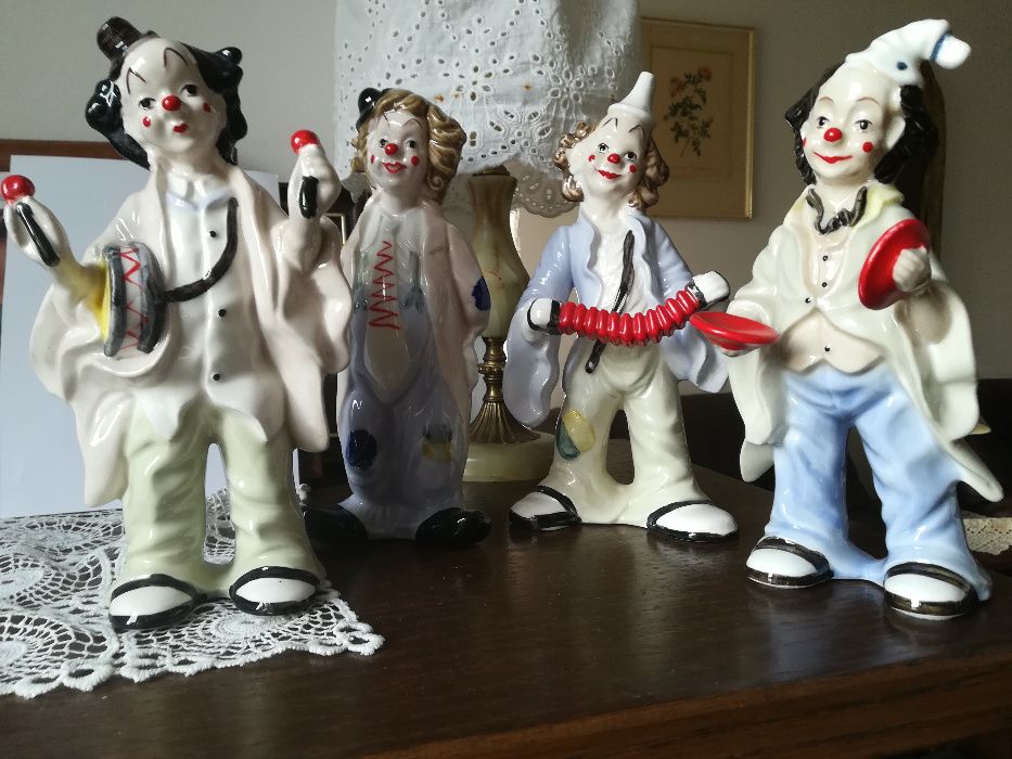 orkiestra klaunów z porcelany - 4 szt - wys. 20cm