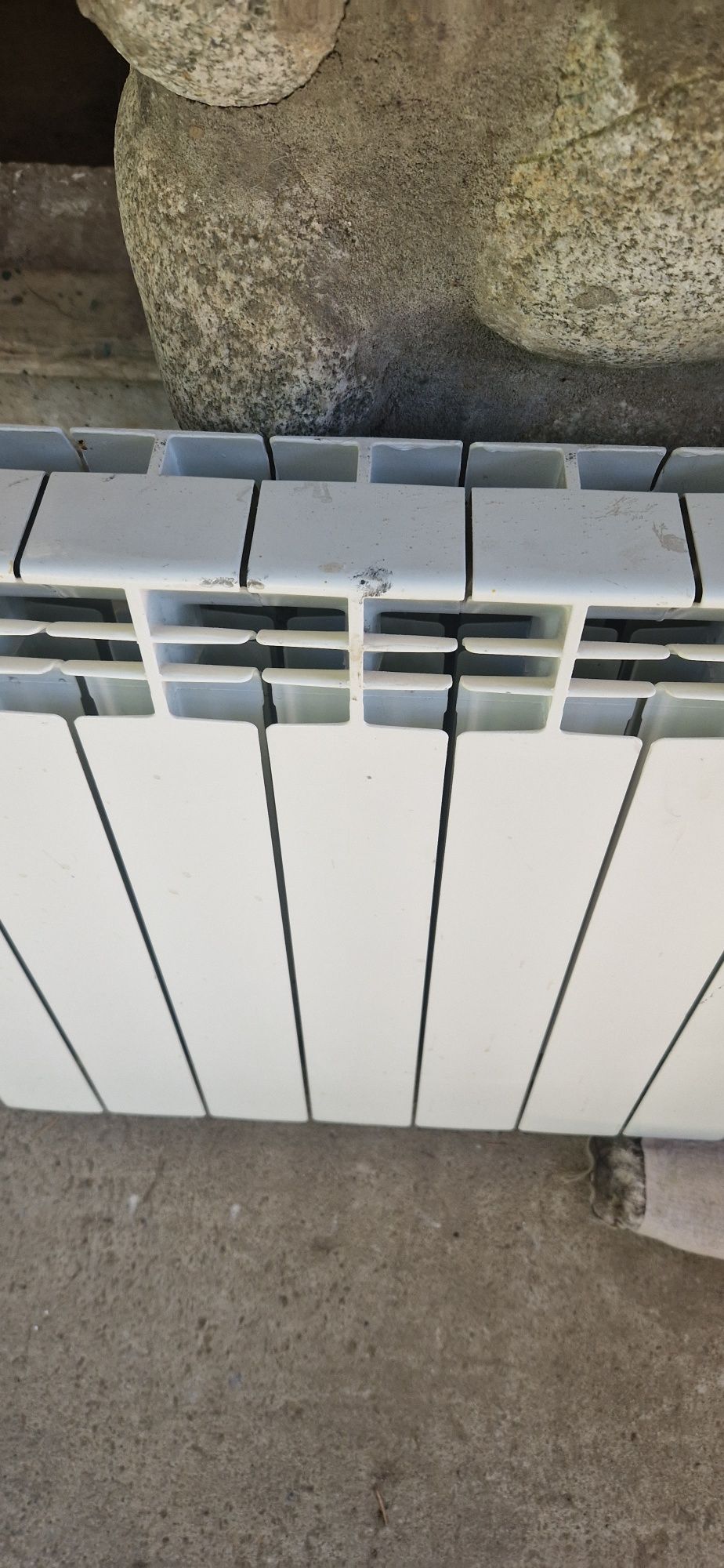 Grzejnik aluminiowy 15 i 18 żeberek