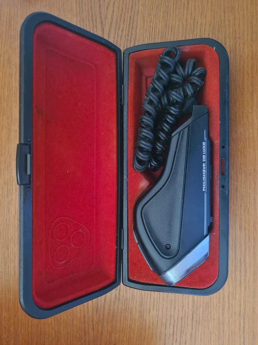 Máquina Barbear Philishave Deluxe Vintage com estojo em pele