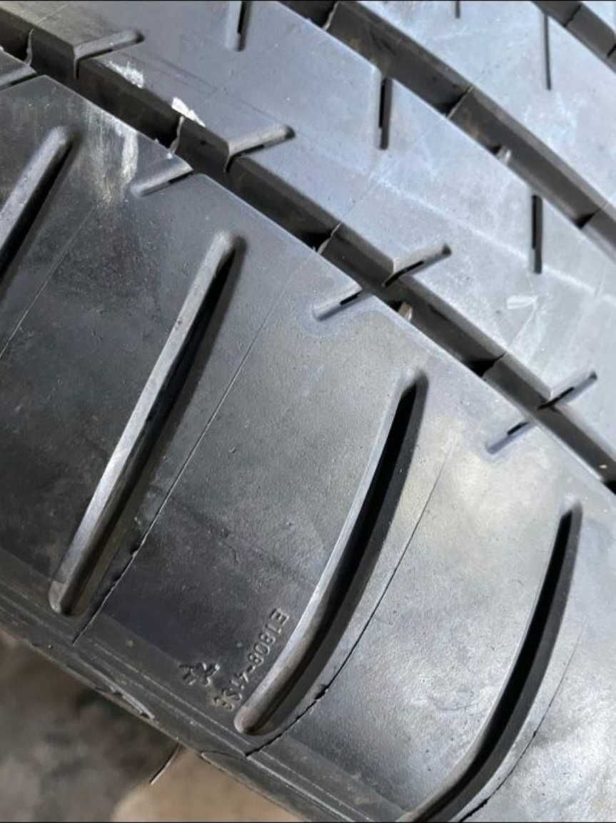 Michelin Pilot Super Sport - 275/35R21