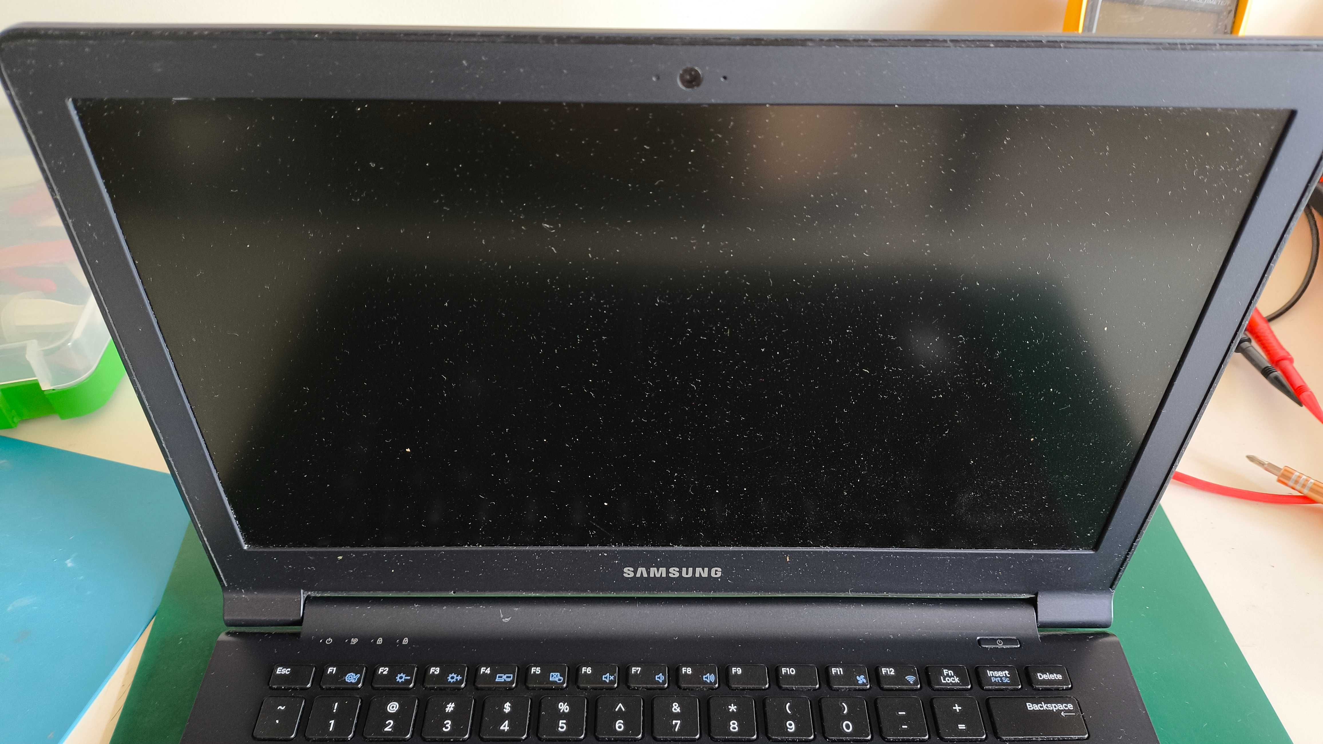 Laptop Samsung NP905S3G 13,3" Quad Core 4GB/128SSD
