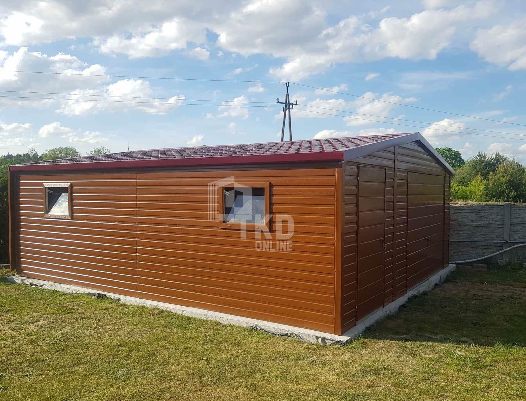 Garaż Blaszany 6x6  Brama uchylna -  2x okno - blachodachówka TKD139