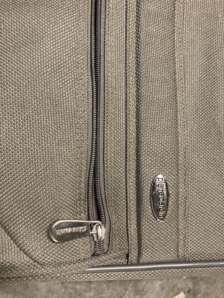 Mala viagem  grande XXL marca pierre cardin