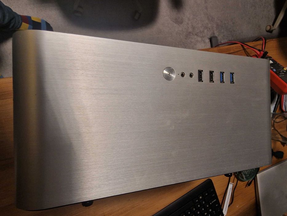 Obudowa mini itx jonsbo umx1