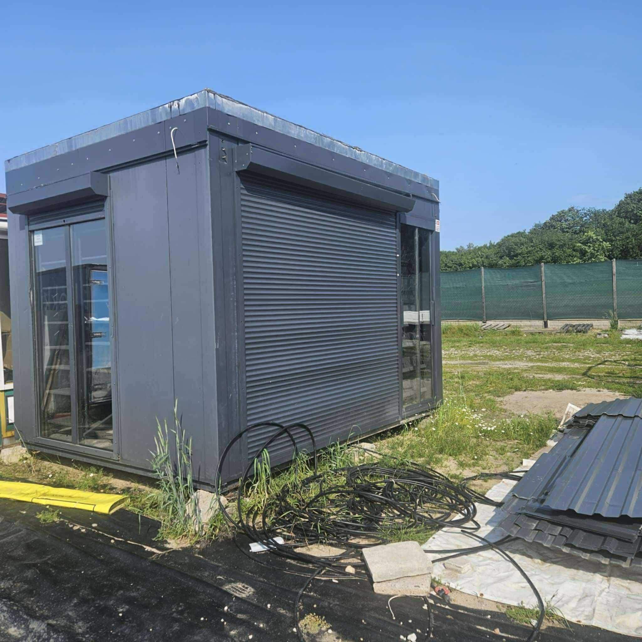 Kiosk pawilon Handlowy kontener budka domek Wymiary 3,30 x 2,30m