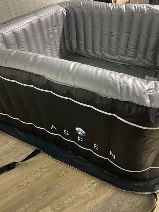 Jacuzi completamente novo