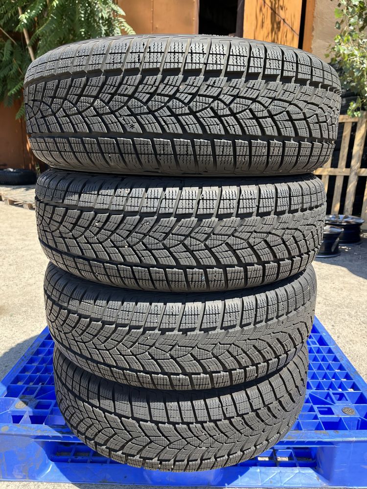 215/65 r17 Goodyear UltraGrip performance + Резина зимняя 24