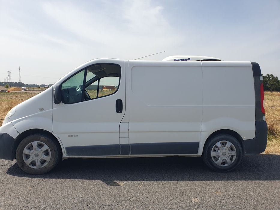 Carrinha frigorifica 2000 dci115 com frio parque 478000 km