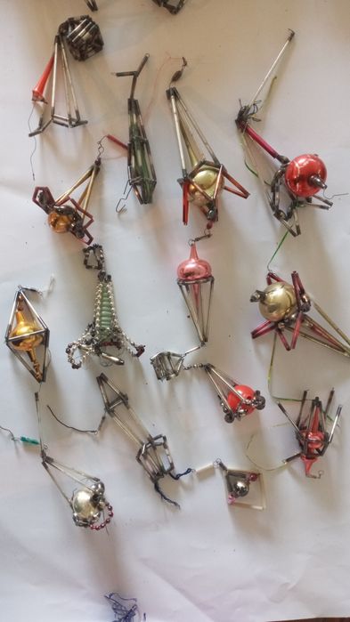 Глинка  лампочки  елочные  игрушки ссср