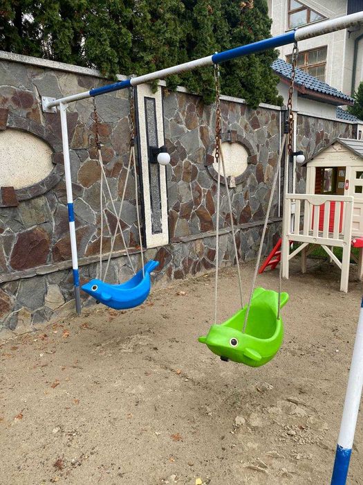 Вуличний дитячий майданчик