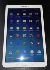 Планшет Samsung Galaxy Tab E 9.6 SM-T561 3G 32Gb
