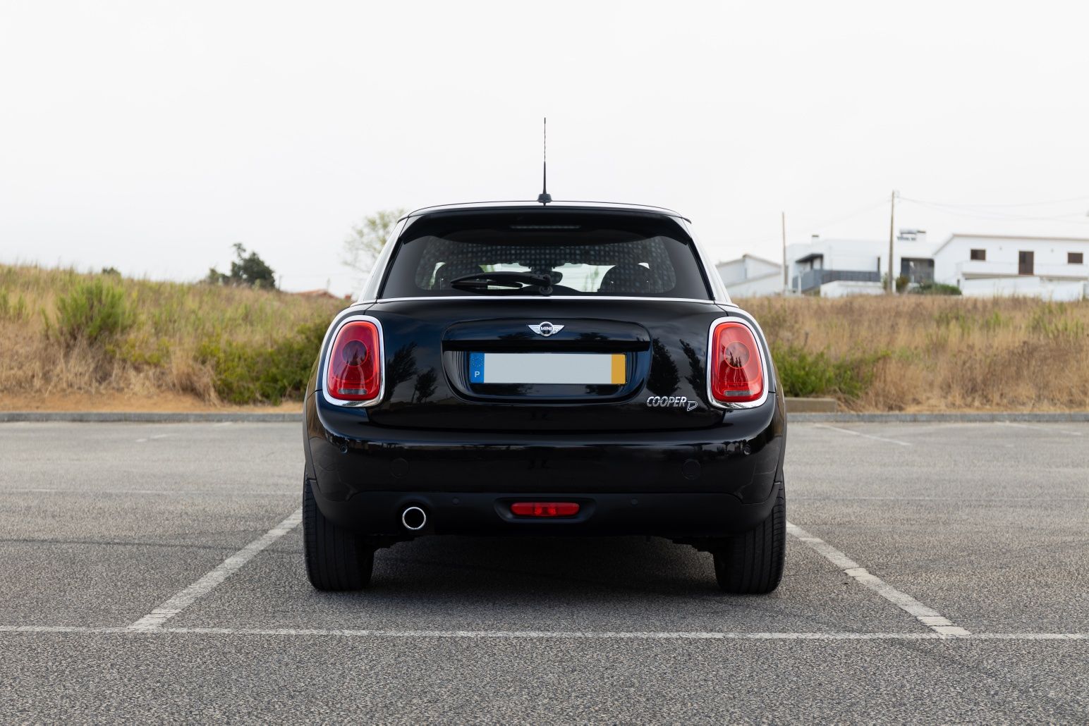 Mini Cooper D 1.5 116cv