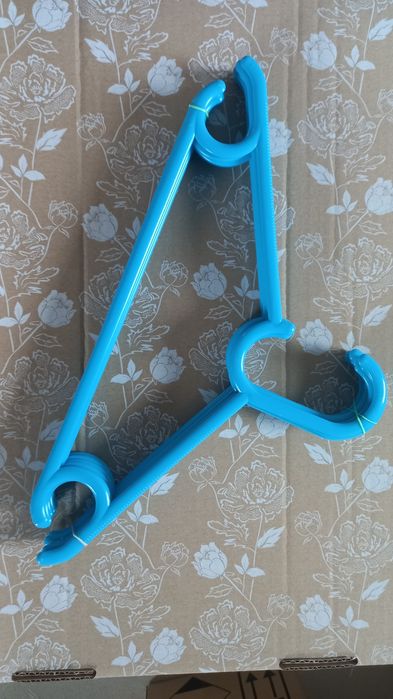 Wieszaki dla dzieci mix