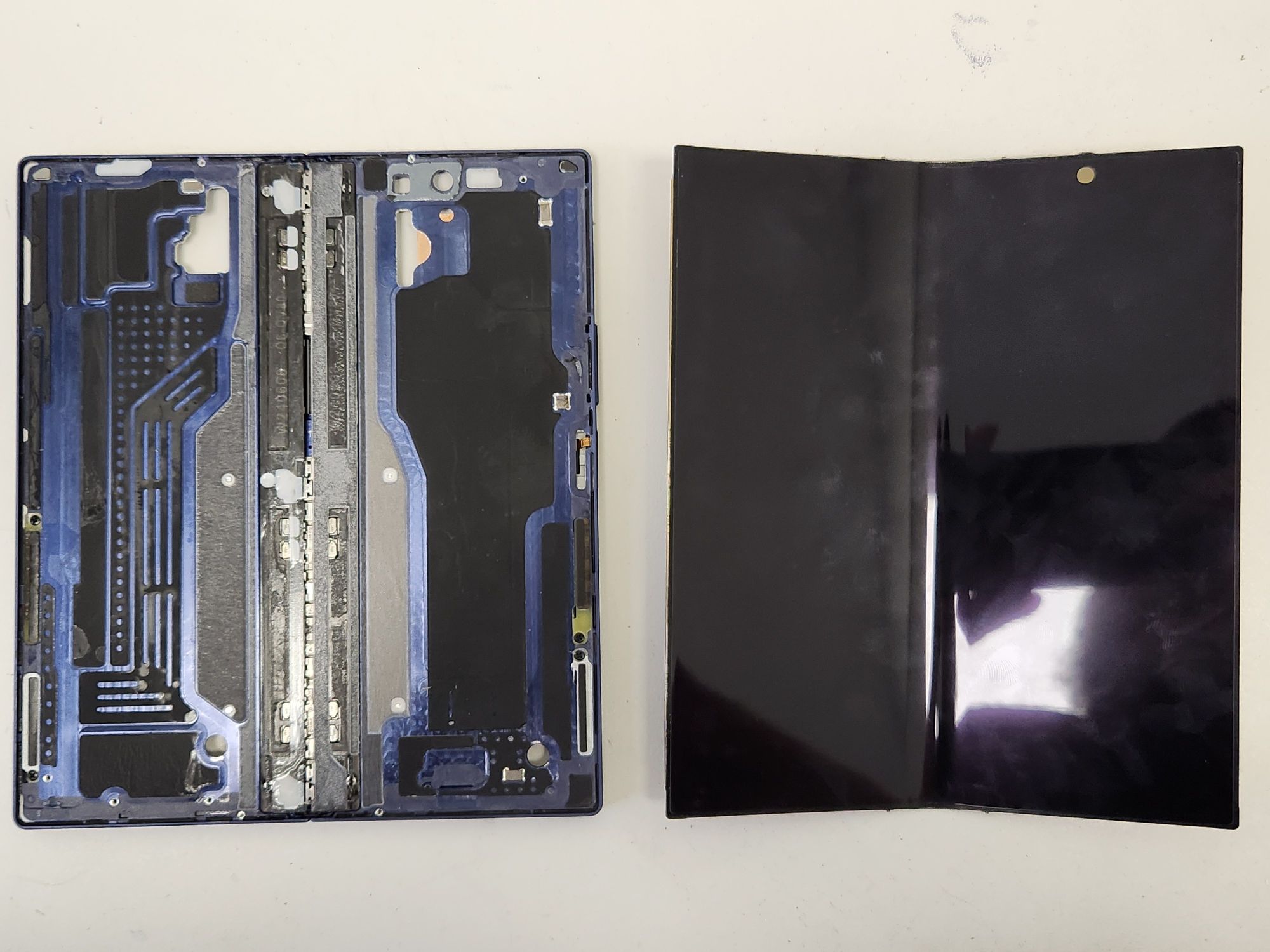 Ремонт Samsung Fold та Flip, всі моделі