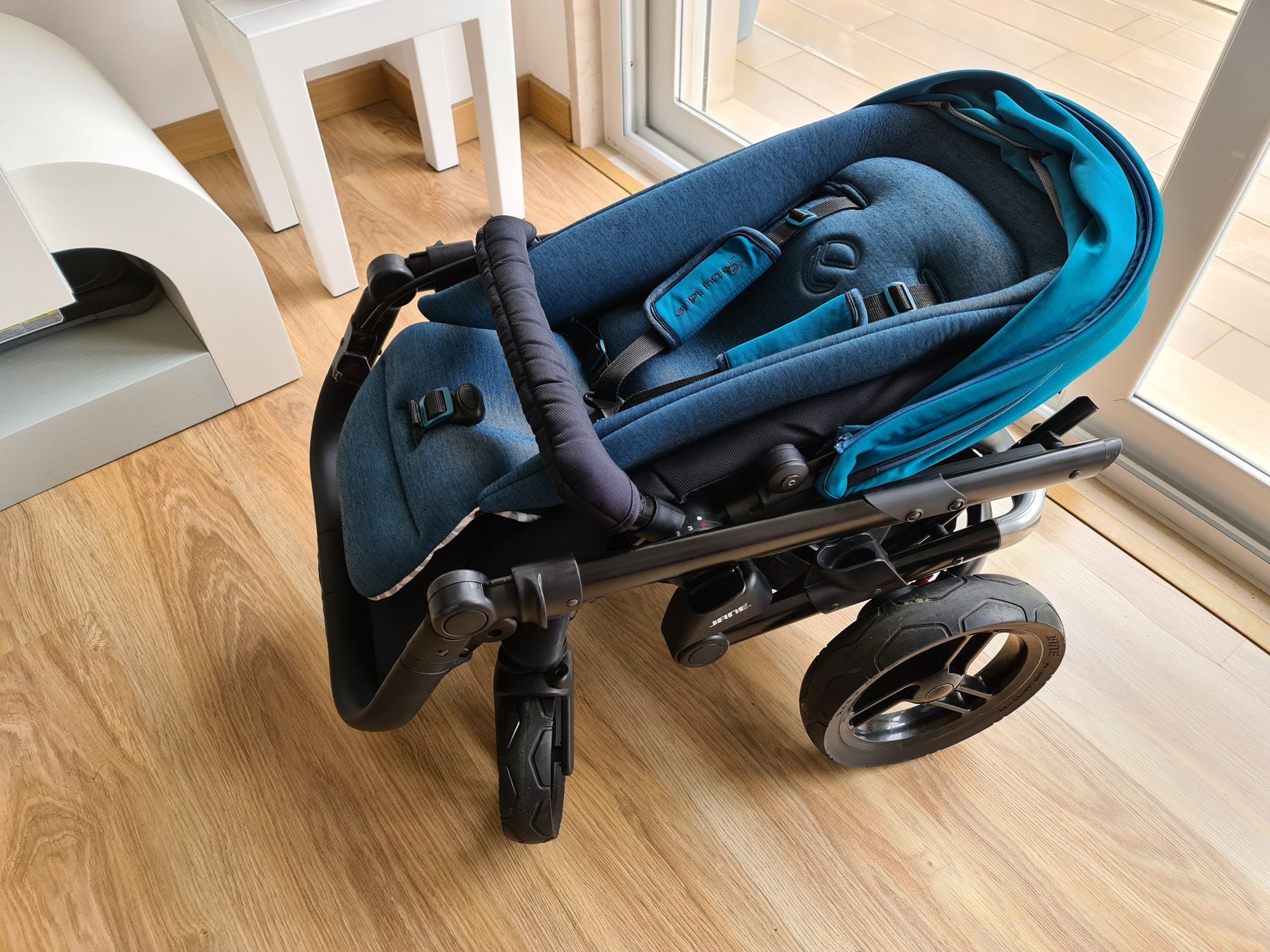 Trio Jané Rider + Strata com Isofix + Alcofa