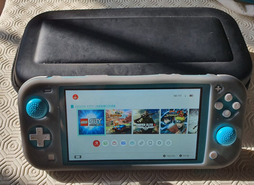 Nintendo Switch Lite com 10 jogos