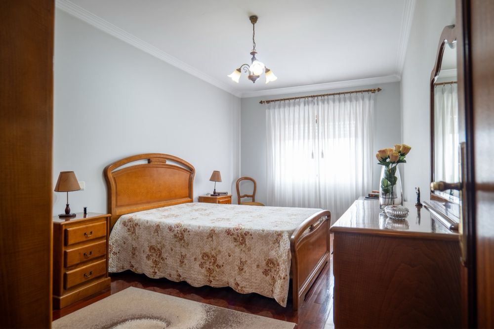 T2 em Real – Braga | Último andar | Garagem fechada | Excelente estado