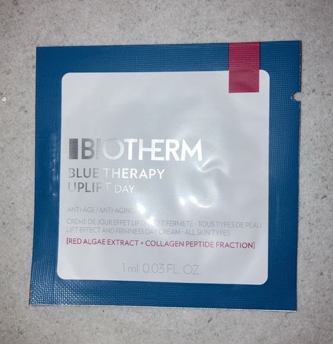 Biotherm Blue Therapy Uplift day