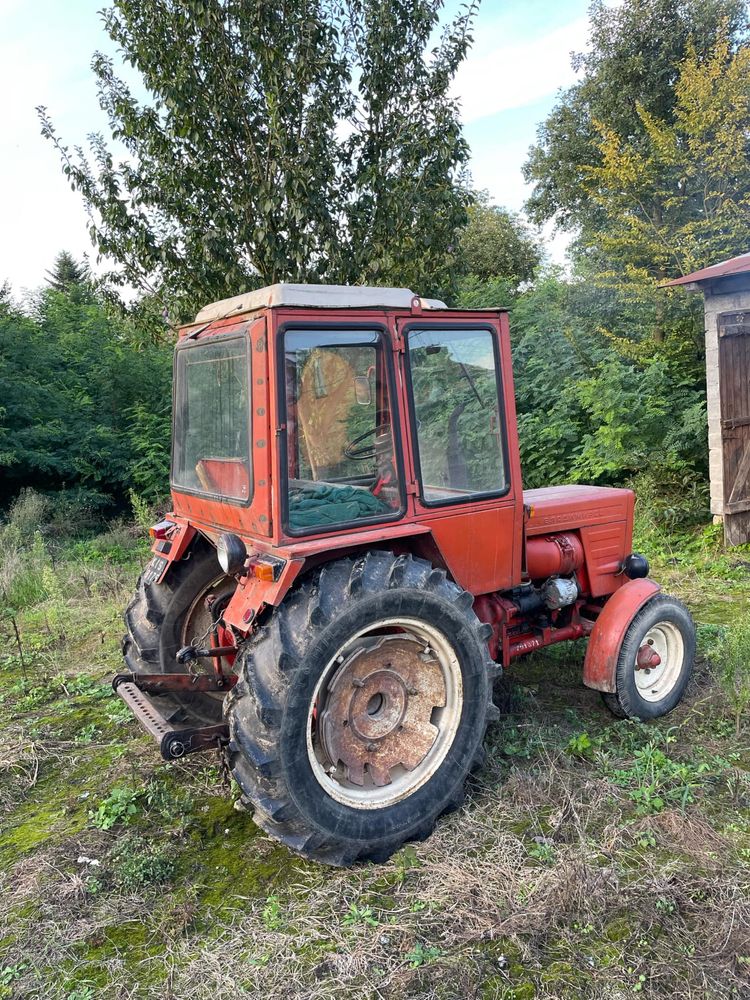 Traktor  Władimirec T25 A2