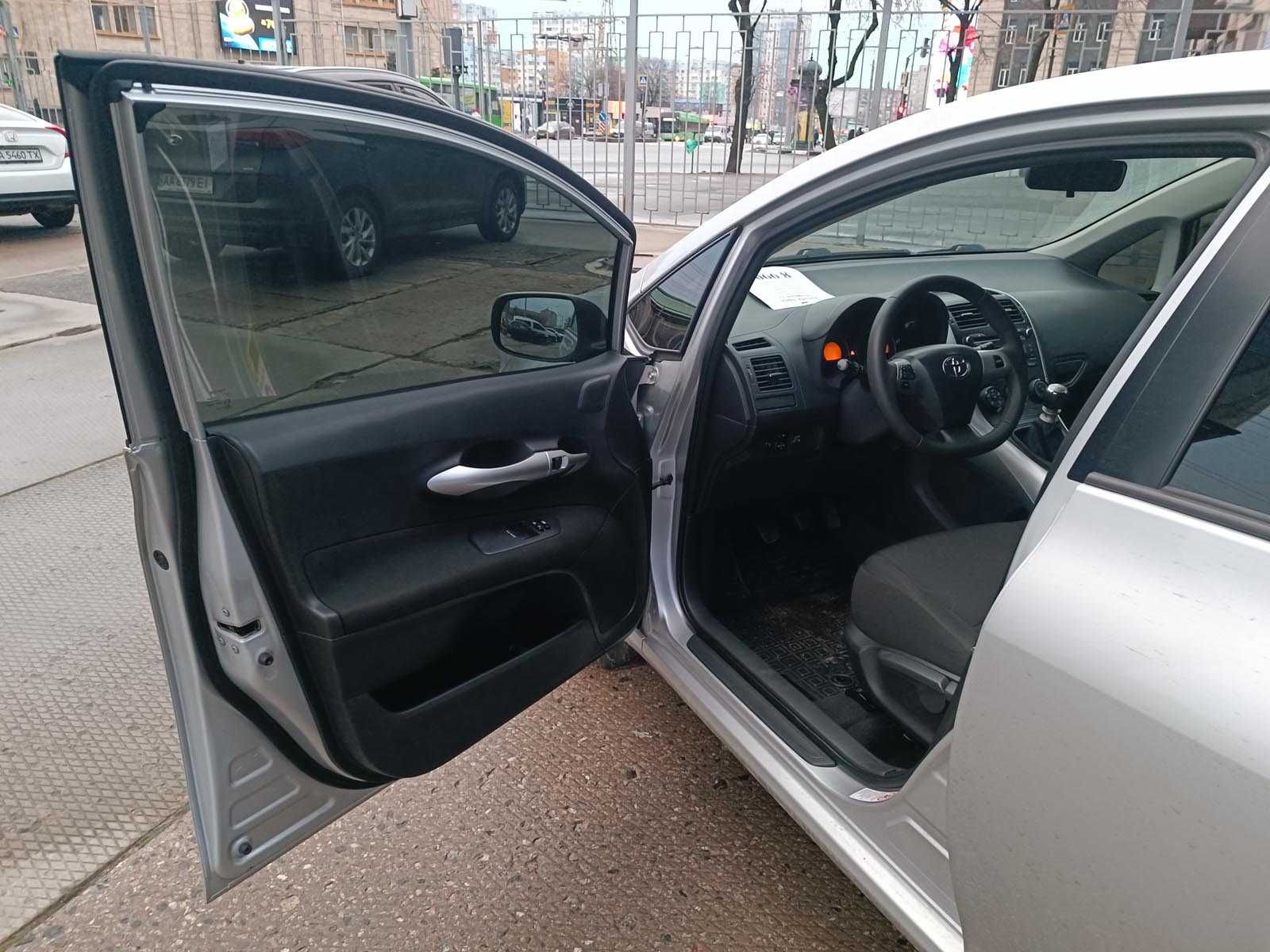 Продам Toyota Auris 2010р. #40880