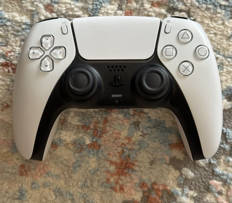 PS5 Slim Digital 1TB + 1 DualSense - Excelente Estado