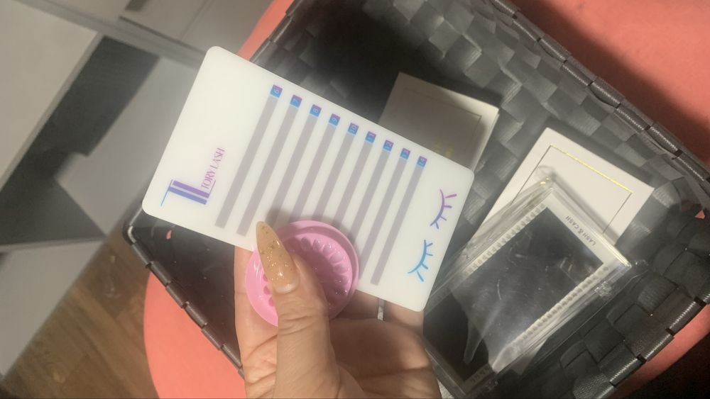 Вії чорні для нарощення нові!!! Все одним лотом