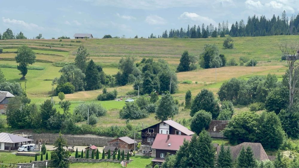 Продається у центрі Пилипця ділянки