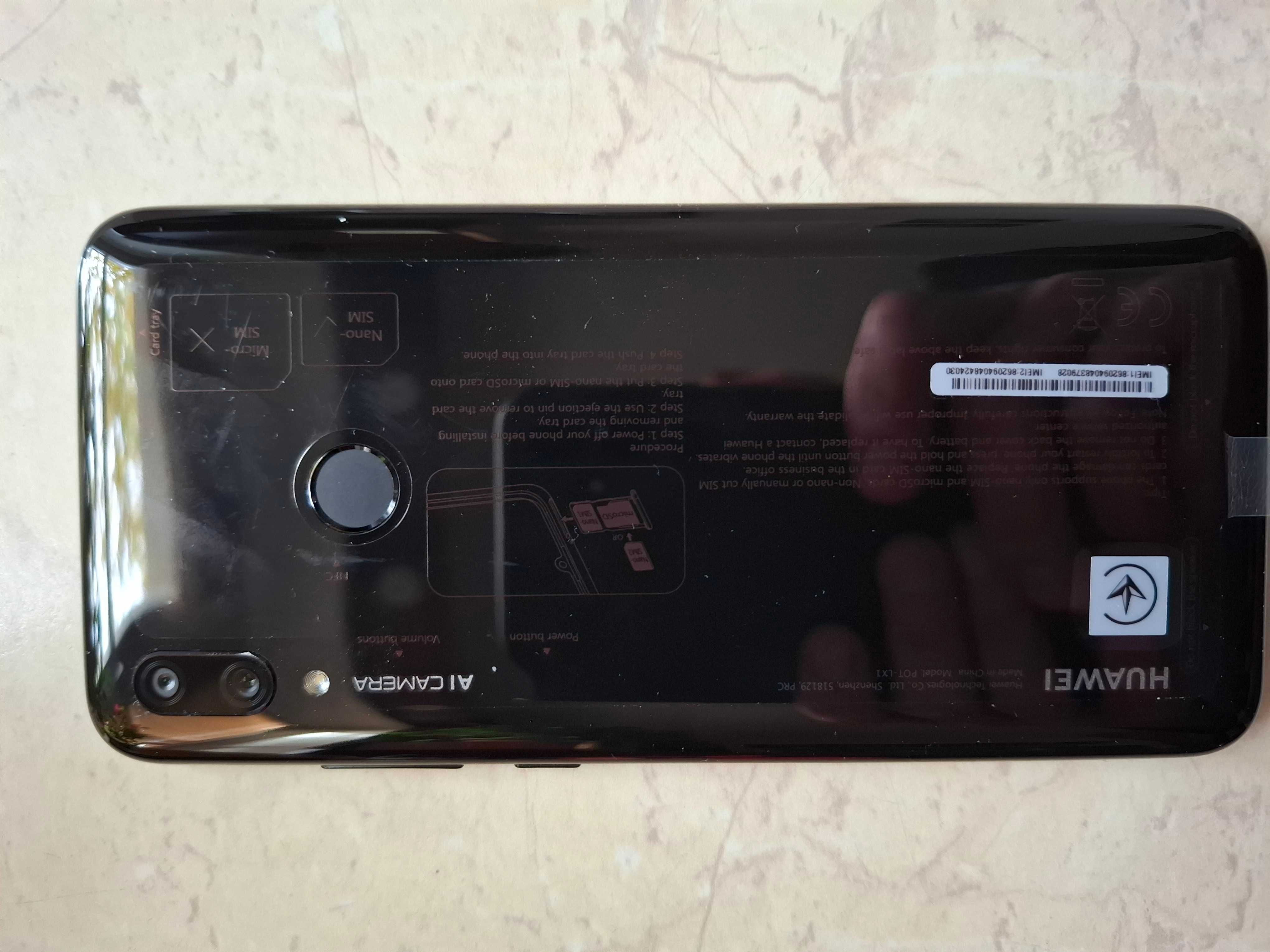 Smartfon Huawei P Smart 2019 4 GB / 64 GB czarny