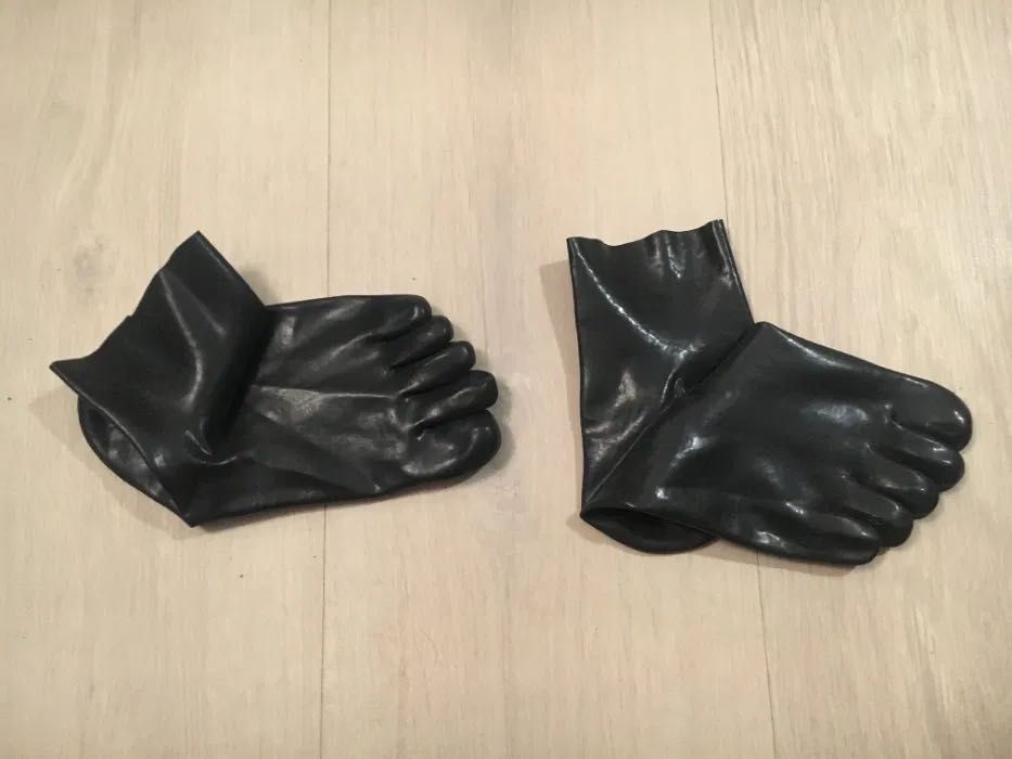 906/ Skarpetki unisex czarne stópki latex latex 0,4 mm stopy rozmiar L