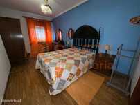 Apartamento T3, em pleno centro da Vila Monção
