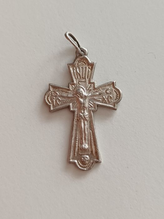Krzyżyk zawieszka krzyż krucyfiks 925 wisiorek przywieszka medalik