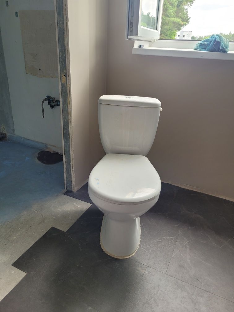 Kompakt wc ubikacja