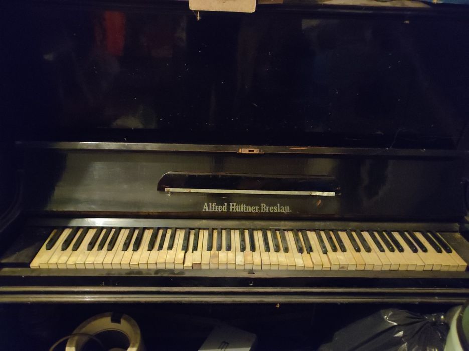 Pianino Alfred Hüttner Breslau