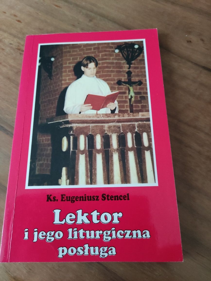 Lektor i jego liturgiczna posługa