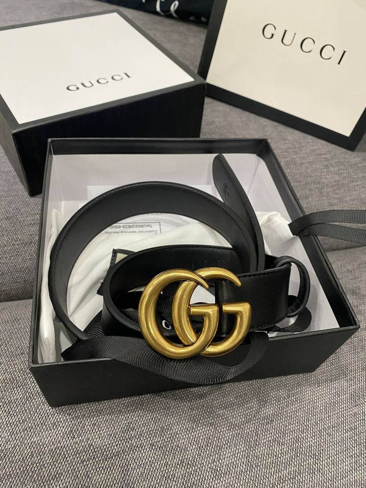 Pasek Gucci czarny zlota klamra GG 3.4 cm skóra naturalna